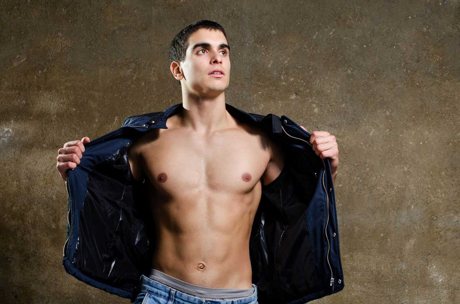 musclemenmalestrippers
